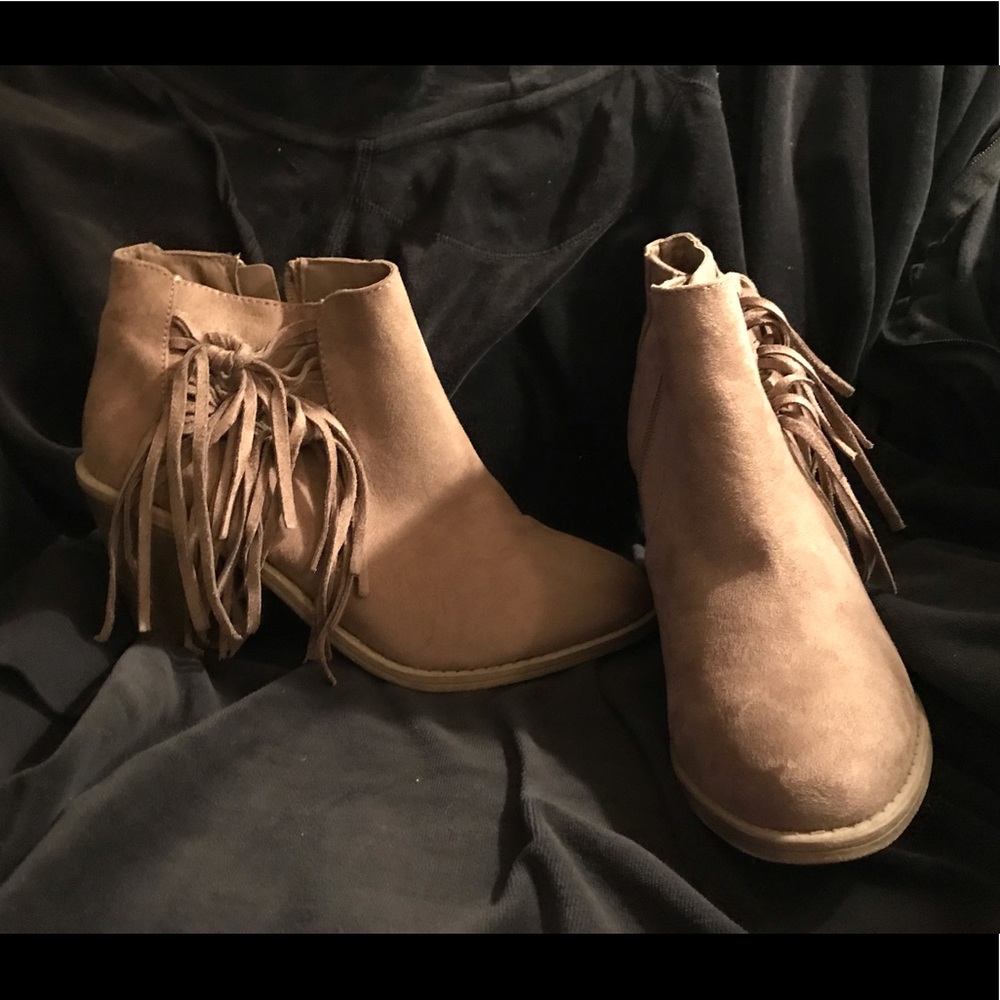 Women’s ankle boots
